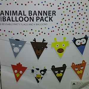 Animal banner and ball on pack